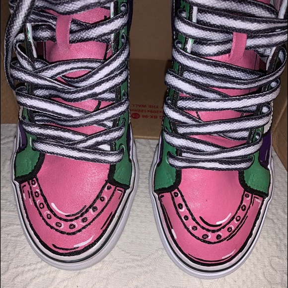 Custom Cartoon High Top Vans - Picture 8 of 9